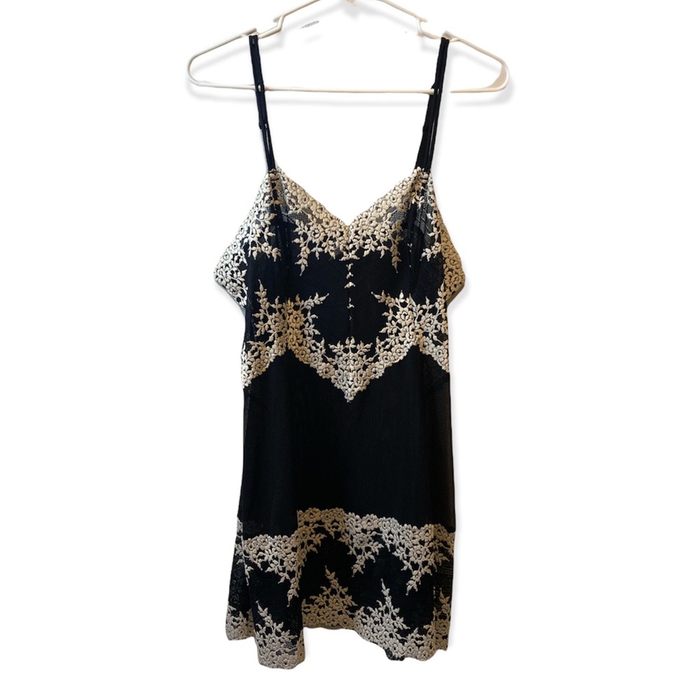 Wacoal lingerie nightgown XXL